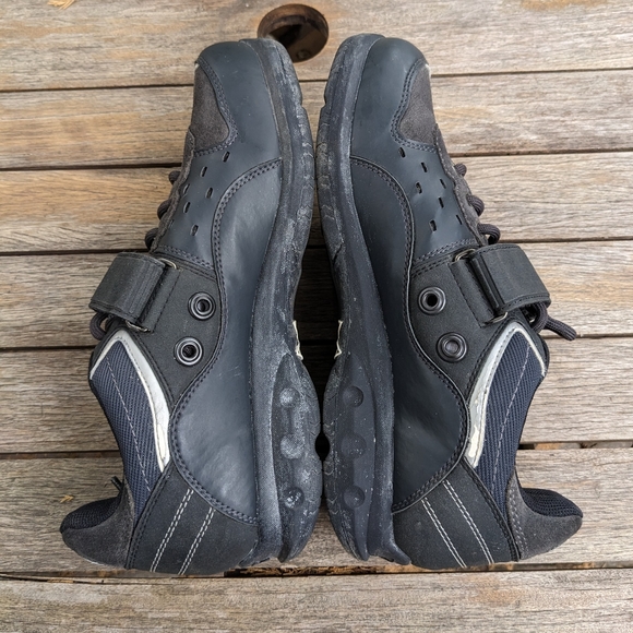 2 For $50! Diadora cycling shoes w cleats mens 8.5 - Picture 8 of 13